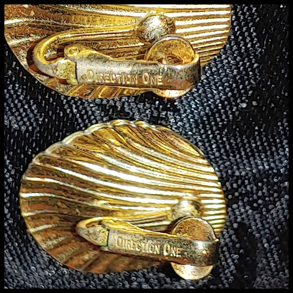 Marked Direction One Gold Tone Earrings - Picture 6 of 6